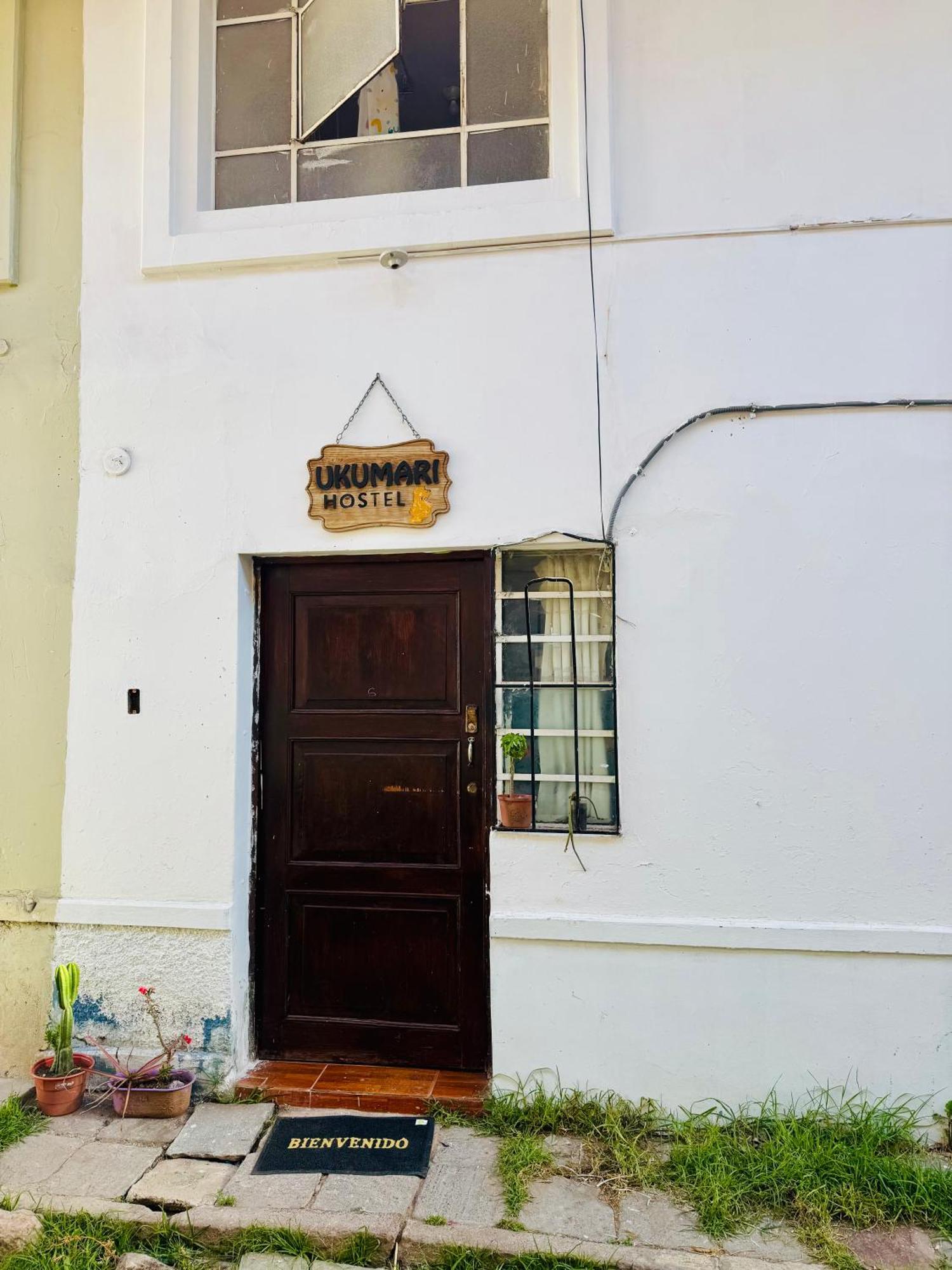 Ukumari Hostel Cusco Bagian luar foto